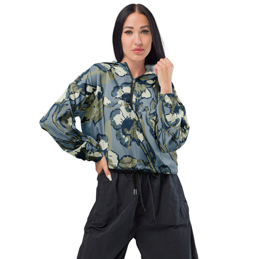 Serene Sweetheart Roses Women’s cropped windbreaker